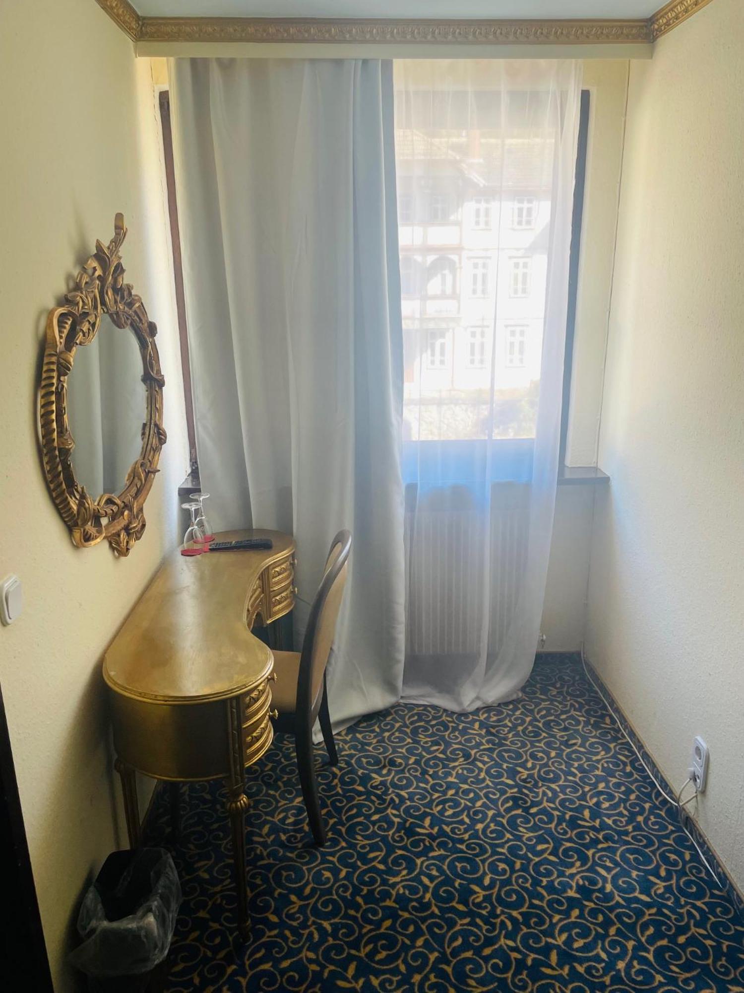 לאוטרבאך Hotel Stern מראה חיצוני תמונה