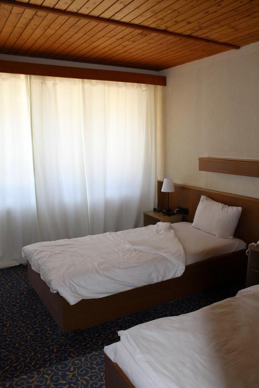 לאוטרבאך Hotel Stern מראה חיצוני תמונה