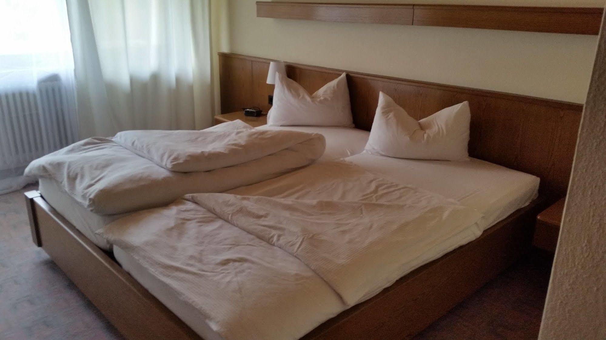 לאוטרבאך Hotel Stern מראה חיצוני תמונה
