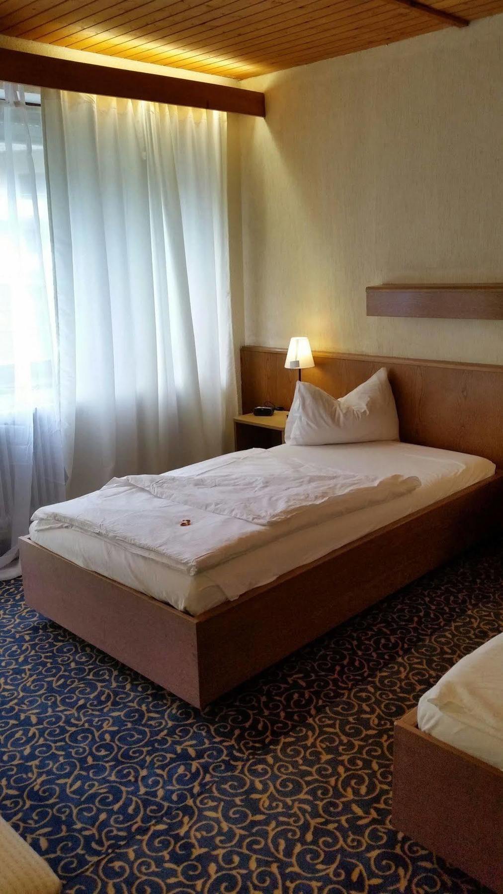 לאוטרבאך Hotel Stern מראה חיצוני תמונה